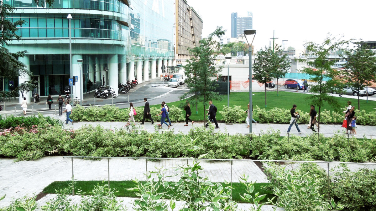 Stazione Garibaldi, Milan, ph © Nicola Colella
